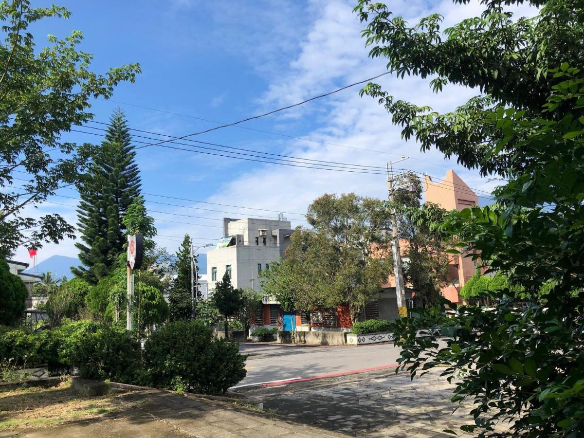 慢水山丘民宿 Slow Water Hill Yuemei Extérieur photo