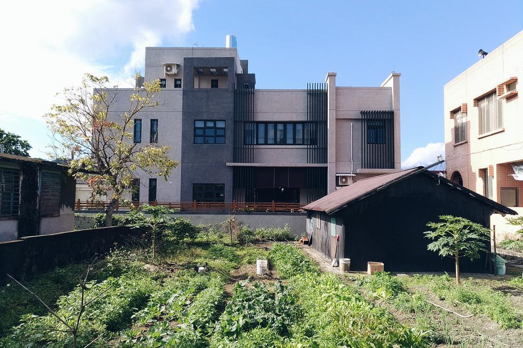慢水山丘民宿 Slow Water Hill Yuemei Extérieur photo
